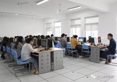 匠心筑夢，數字繪魂——走進動漫學院，探索創意與技術的交匯點
